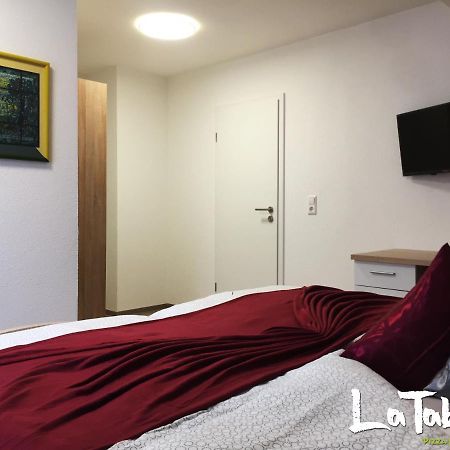 Hotel Schurwald Rechberghausen エクステリア 写真